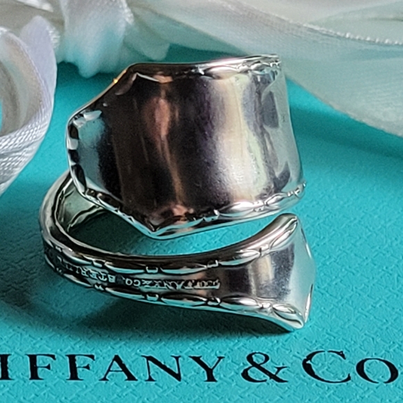 1902 Tiffany & Co Marquise Spoon Ring #17 - Picture 7 of 16